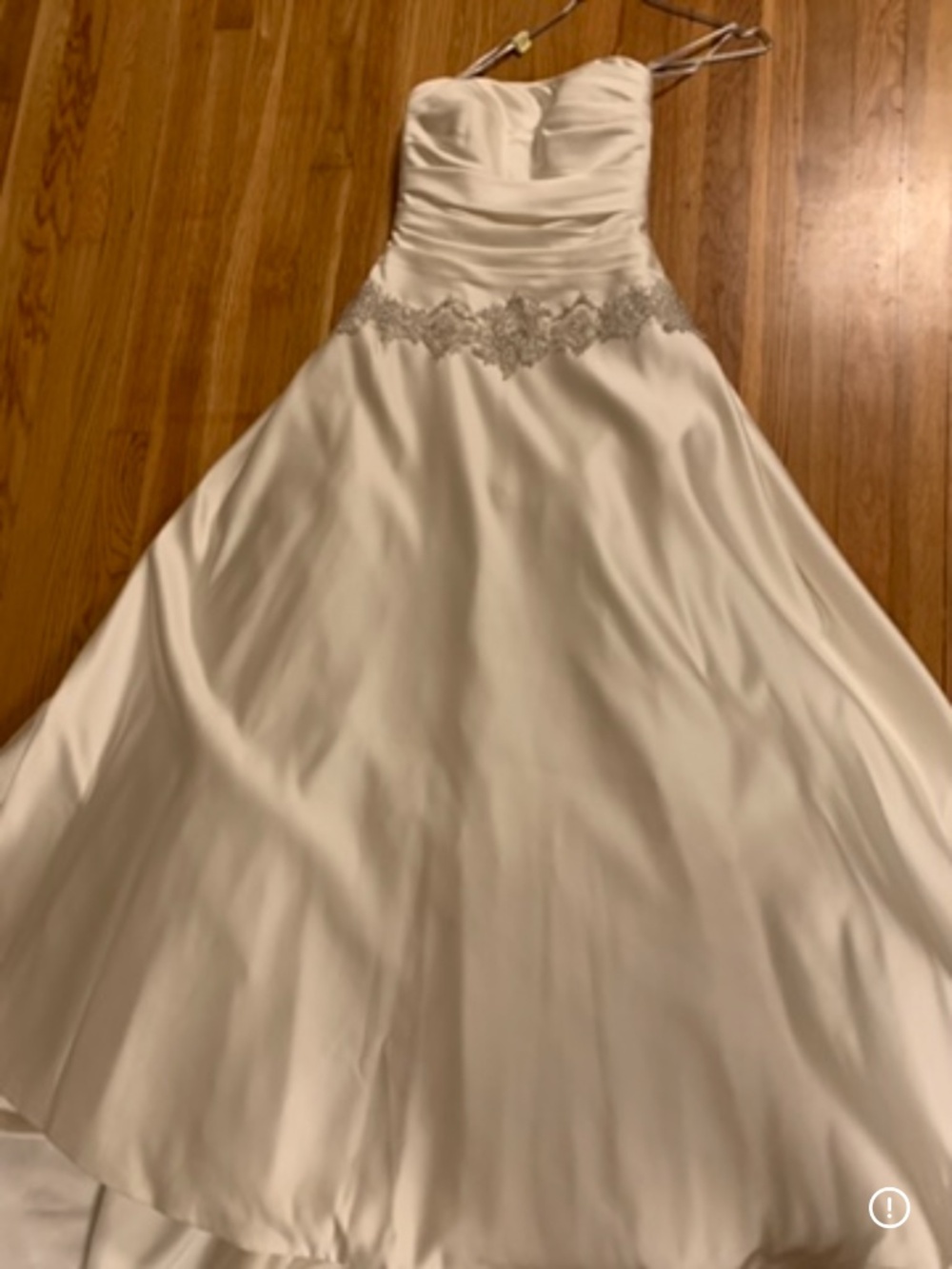 Wedding Gown Oleg Cassini Size S/M